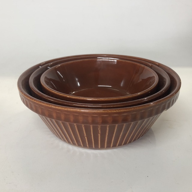 DISH, Pie Dish - Set of 3 Brown Ribbed